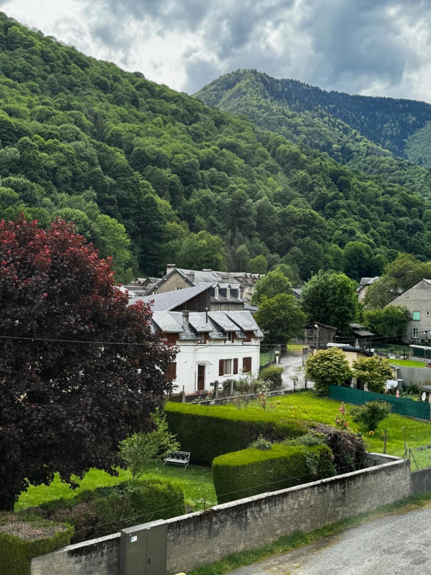 L'Appart Du Maupas, T3, Wifi, Parking Bagnères-de-Luchon Extérieur photo